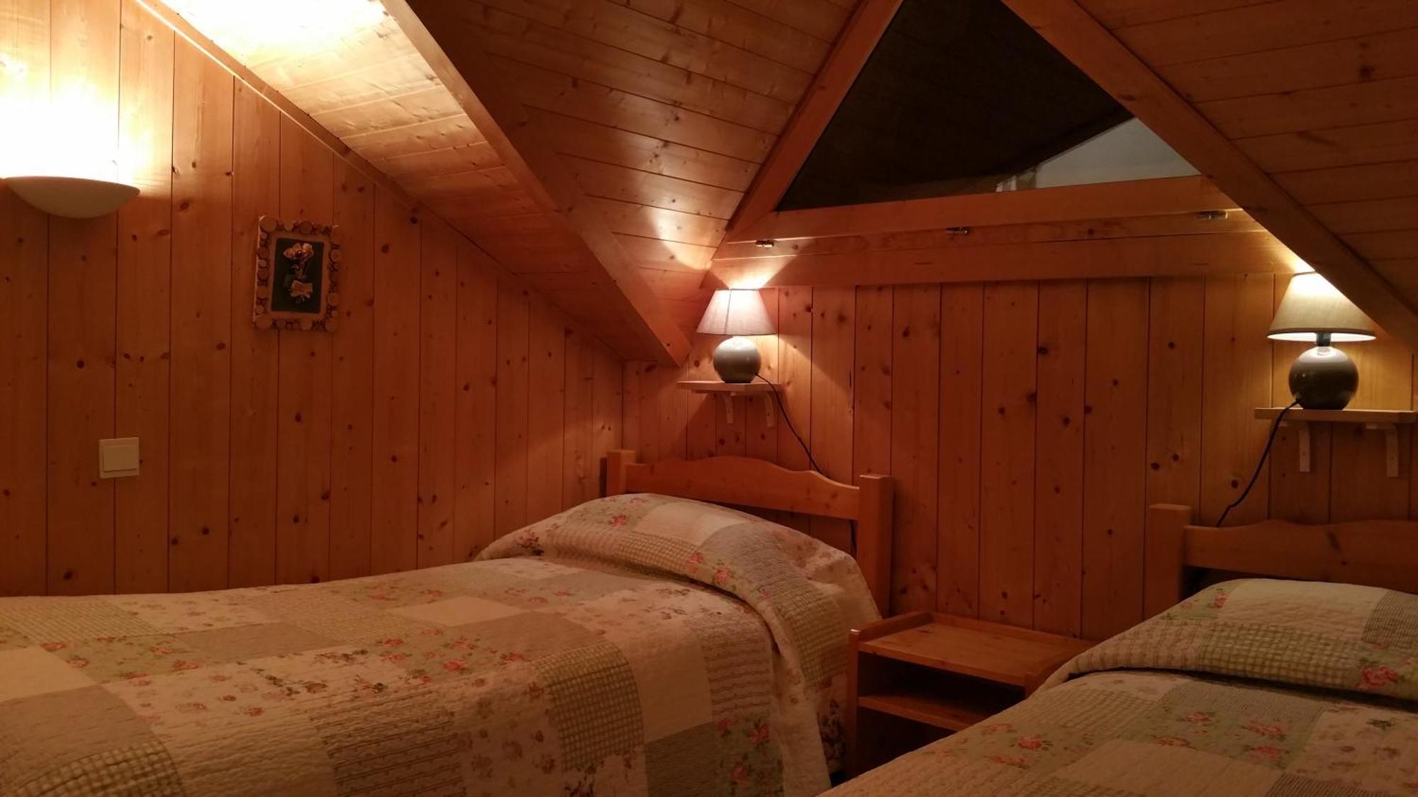 Hotel Les Lans Morzine Room photo